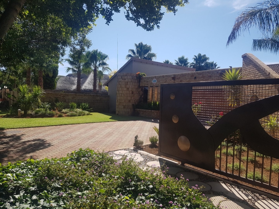 2 Bedroom Property for Sale in Flimieda North West